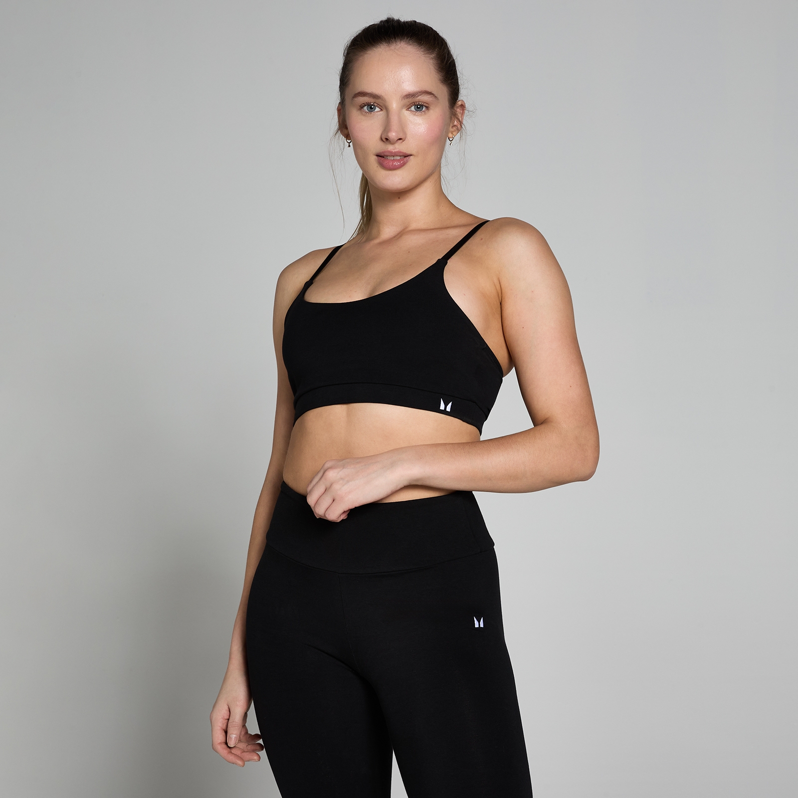 Damski stanik z kolekcji Basics MP – czarny - XL