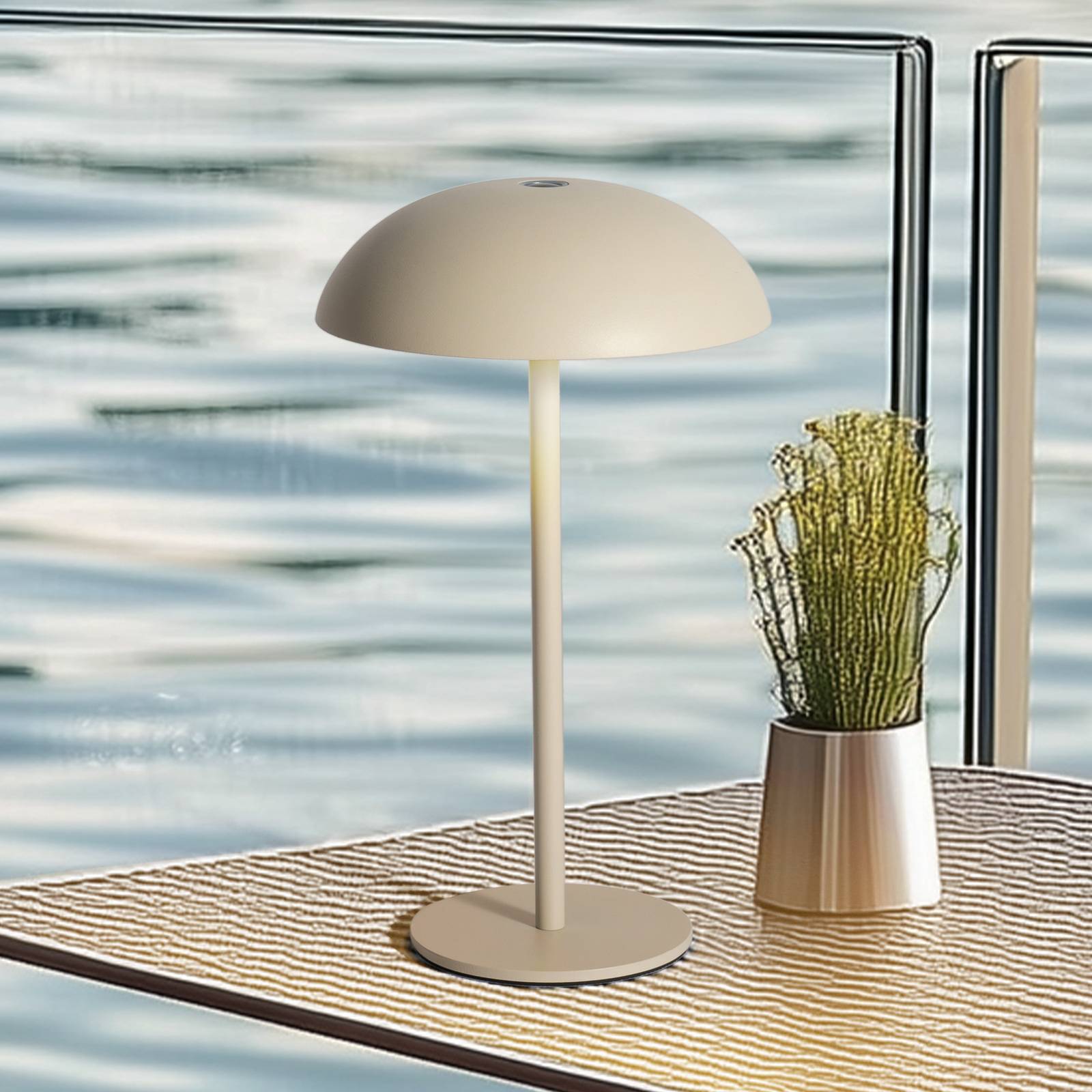 Arcchio LED ładowalna lampa stołowa Thenra, beżowy, metal, 9,5 cm