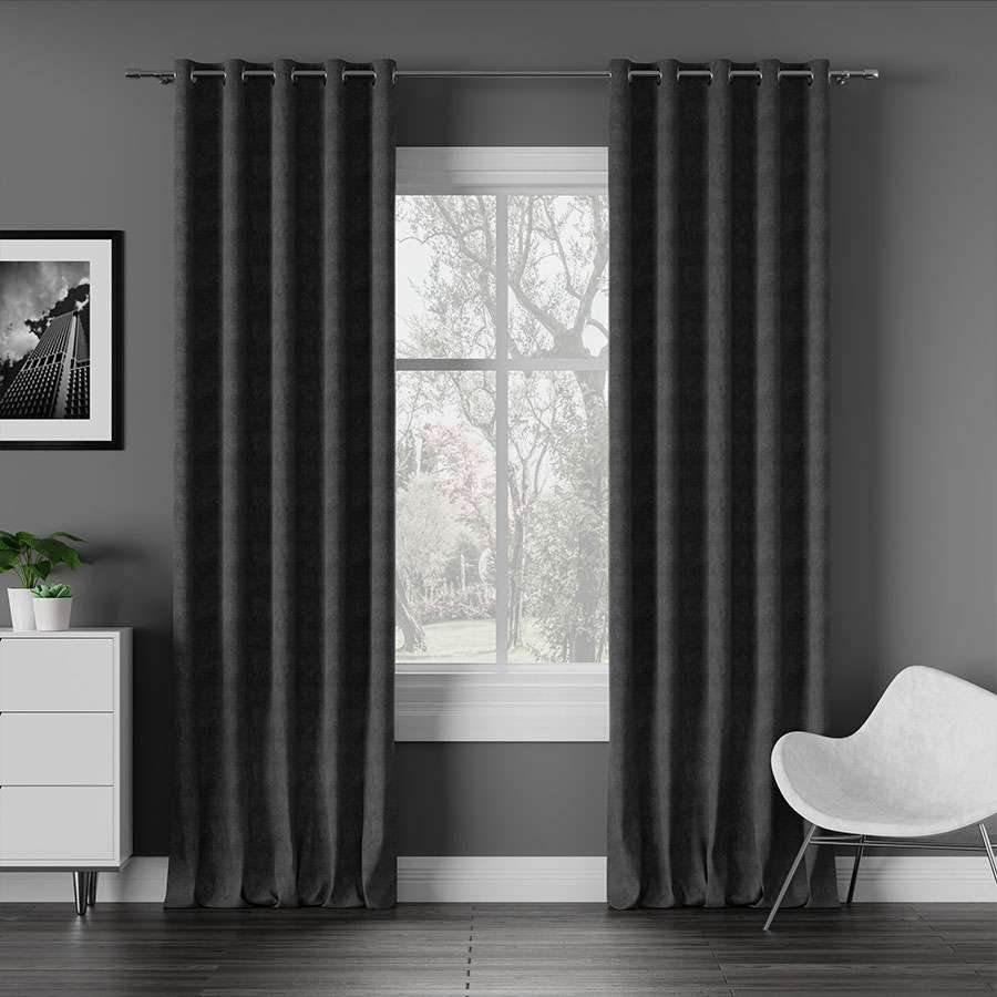 Zasłona gotowa na przelotkach,