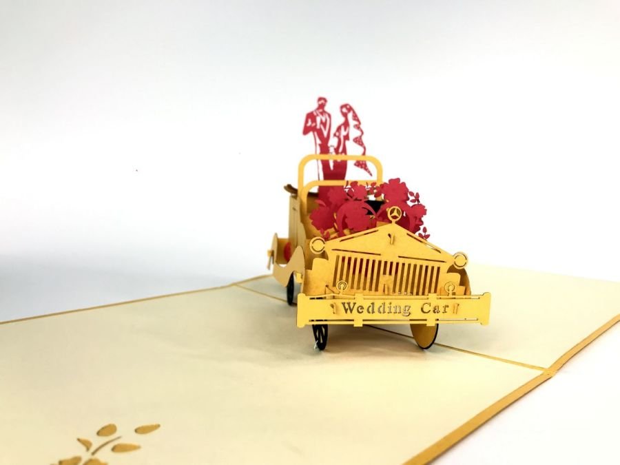GrandGift Karnet weselny 3D, Para młoda w samochodzie