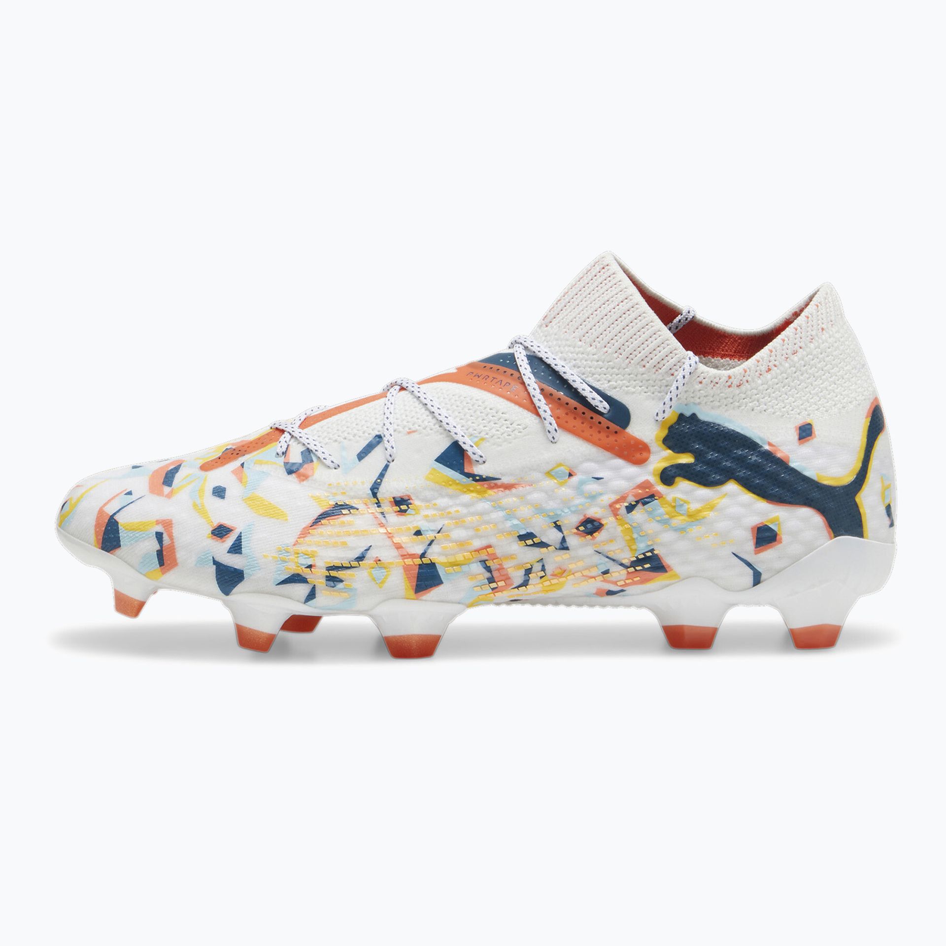 Buty piłkarskie PUMA Future 7 Ultimate Creativity FG/AG white/oceantropic/ turquoisesurf/ hotheat/sunstream