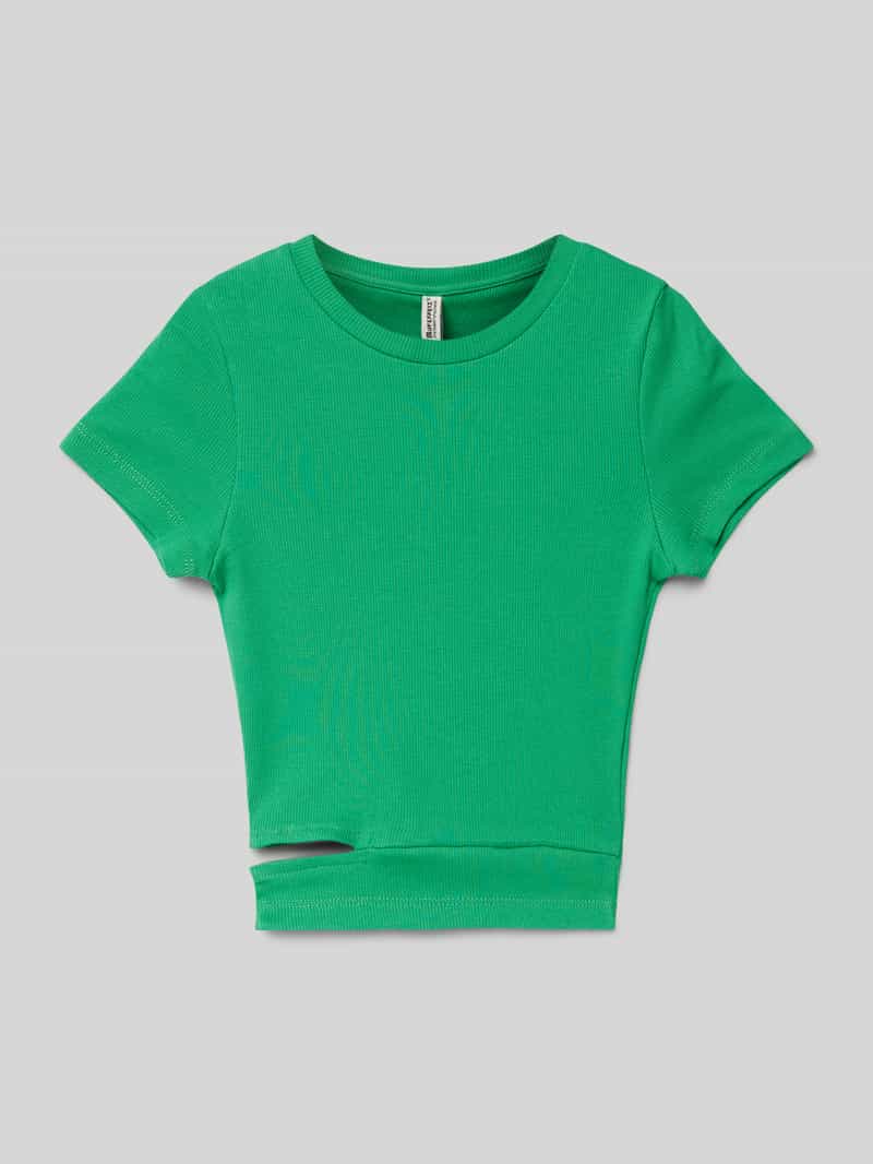 T-shirt z wycięciem