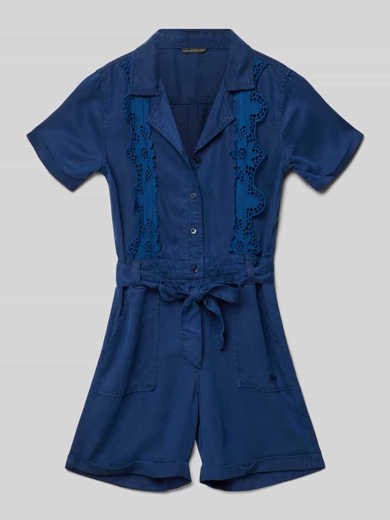 Kombinezon z wiązanym paskiem