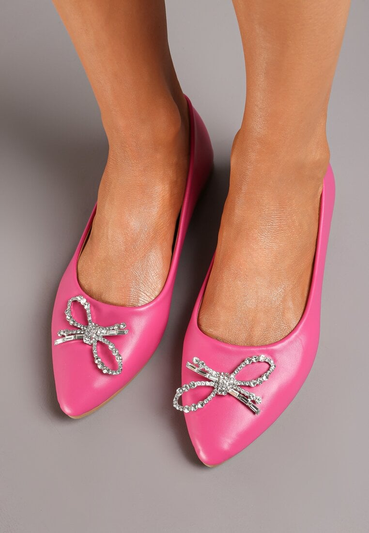 Różowe Płaskie Balerinki z Metalową Ozdobą z Cyrkoniami i Skórzaną Wkładką Tialara