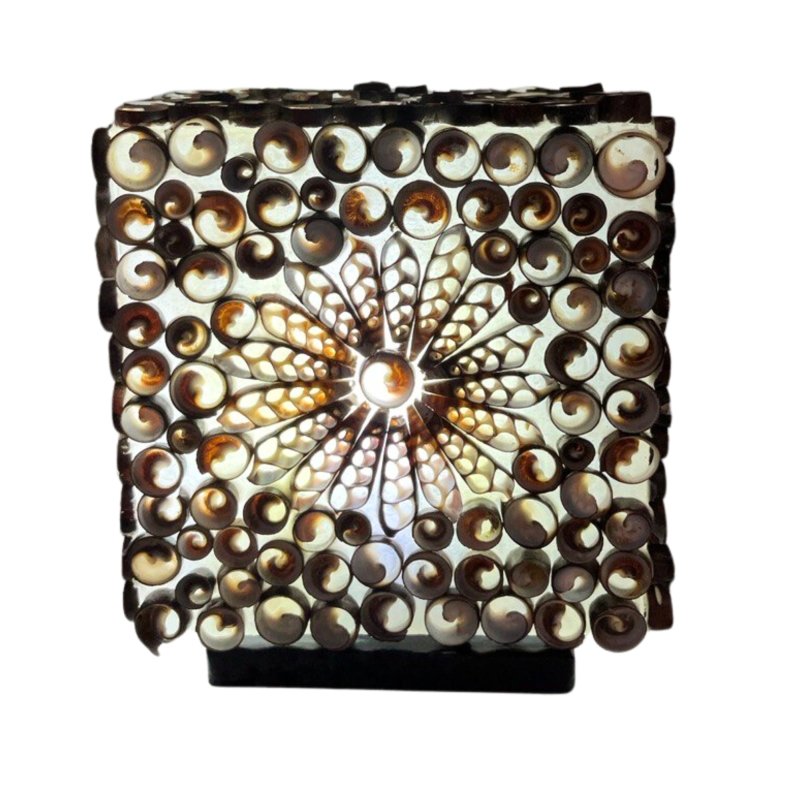 Lampa boho z muszli morskich – Kostka 15 cm