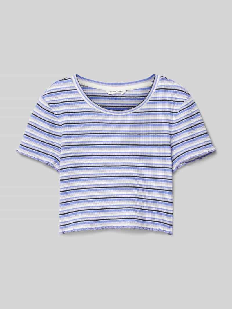 T-shirt w paski