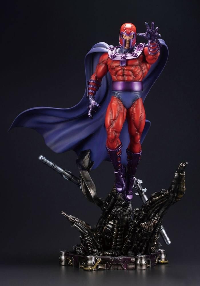 Marvel - Magneto - Figurka Fine Art 48Cm