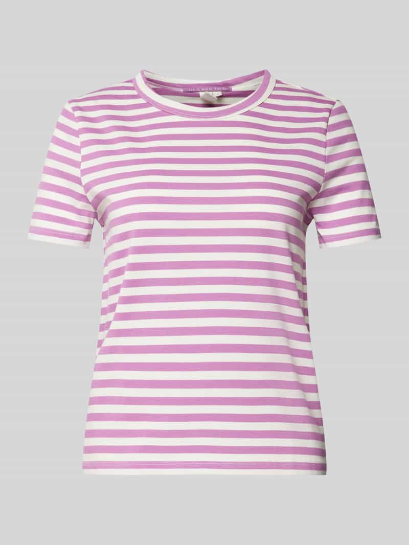 T-shirt w paski