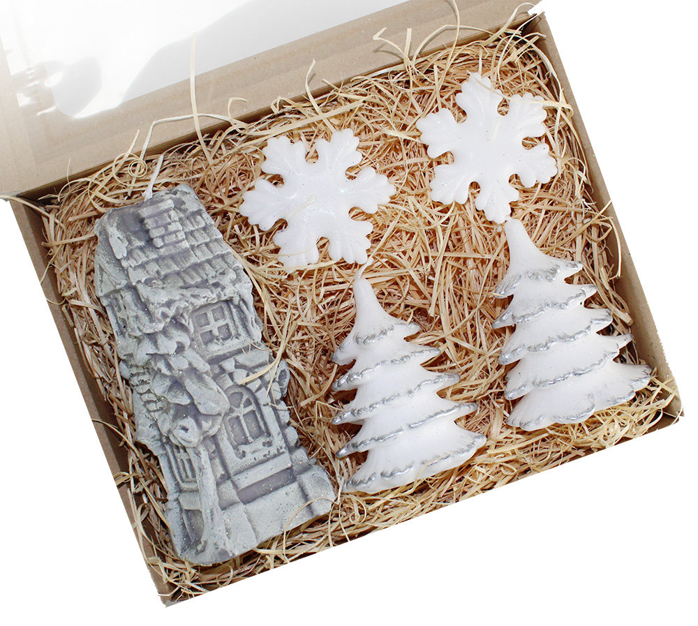 Zestaw świąteczny świece kamienica choinki srebrne