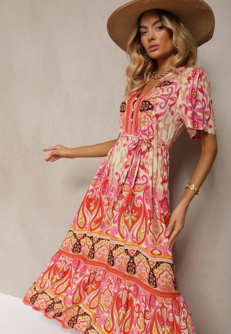 Czerwona Boho Sukienka z Wiskozy z Ozdobnymi Guzikami i Cienkim Paskiem w Talii Dimosia