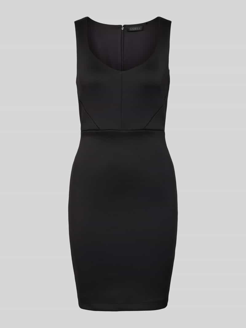 Sukienka mini ze szwami działowymi model ‘RAE’