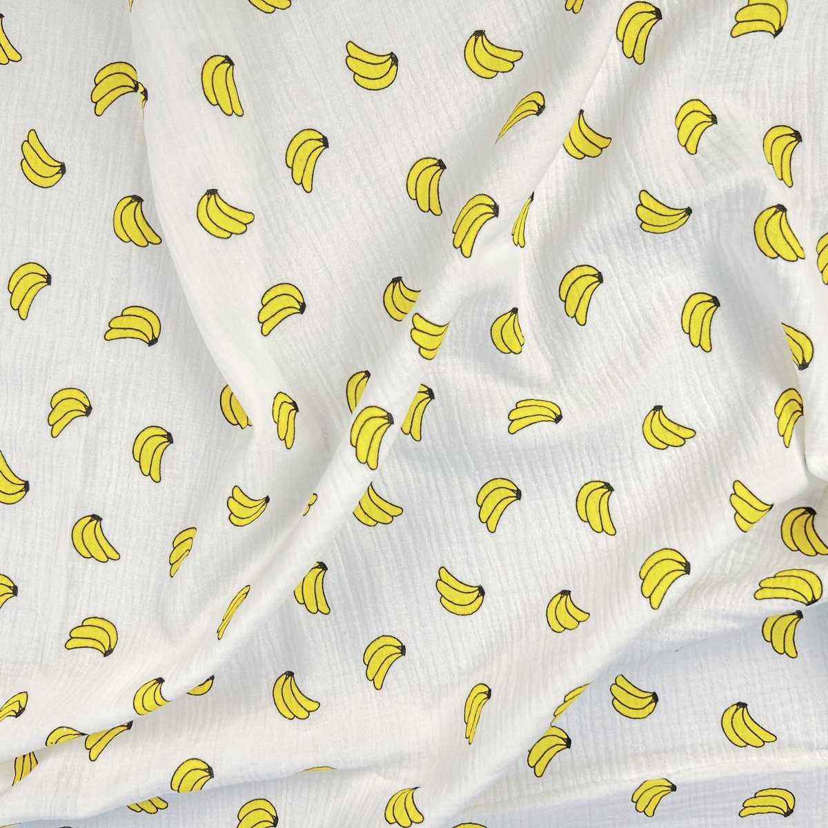 Muślin double gauze drukowany w banany