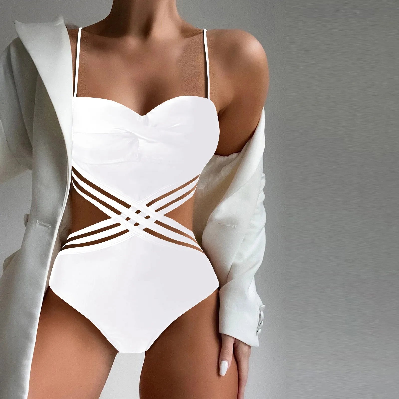 Jednoczęściowy strój kąpielowy na cienkich ramiączkach - Biały M