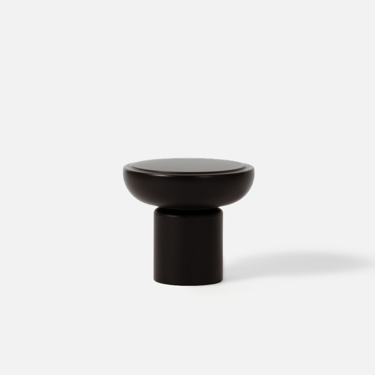 Gałka do mebli mosiężna G7 30x26mm kolor czarny