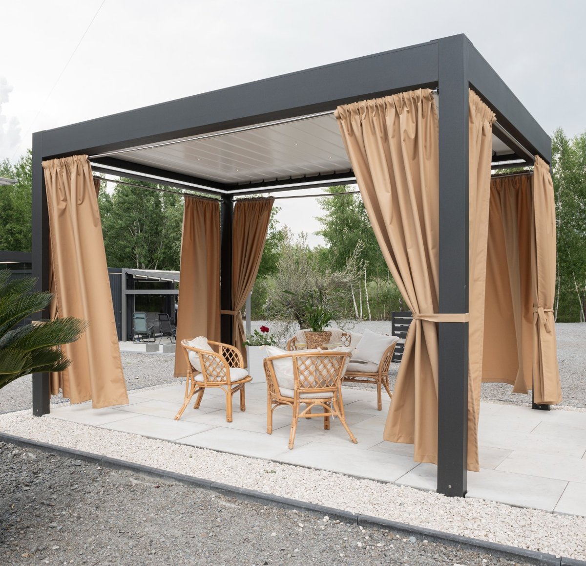 Gotowa zasłona tarasowa z wodoodpornej tkaniny strukturalnej PREMIUM, na taśmie, kolor ciemny kremowy, rozmiar 140x230 cm