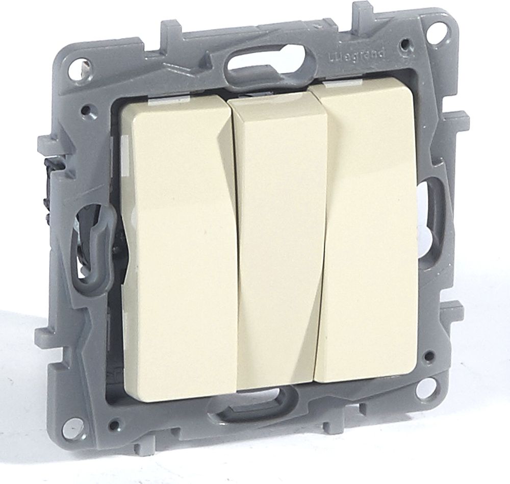 Legrand POLSKA NI:K Łącznik jednobiegunowy 10AX potrójny; krem zamieniony przez NI2:K ŁĄCZNIK POTRÓJNY 10AX