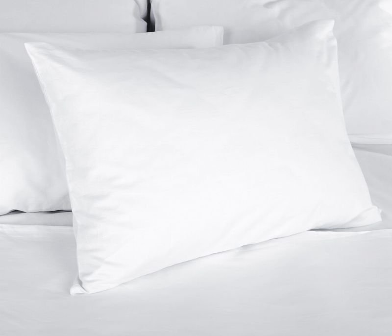 biała poszewka hotelowa standard 50x60 na zamek