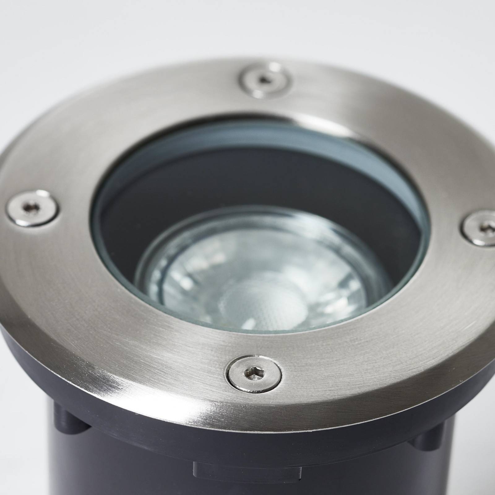 Brilliant Wpuszczana oprawa podłogowa Itch, Ø 11 cm, stal nierdzewna, metal