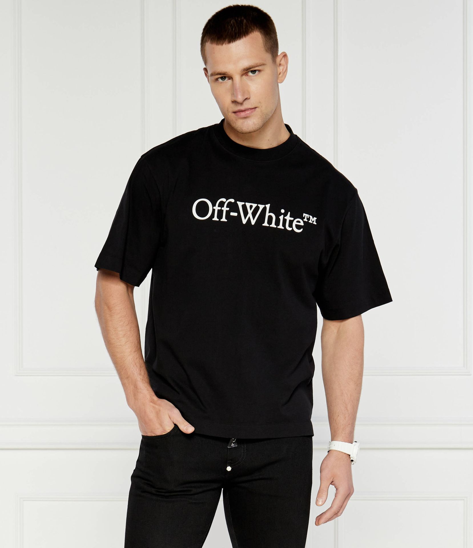 OFF-WHITE T-shirt Loose fit