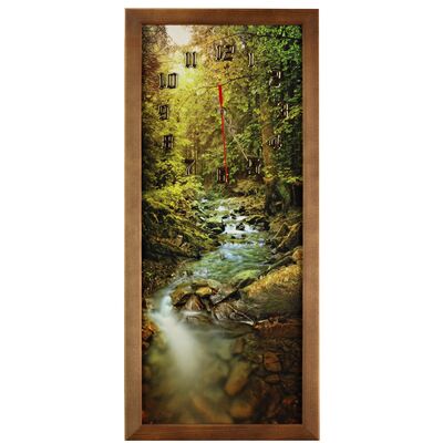 Fotografia w ramie brązowej z zegarem