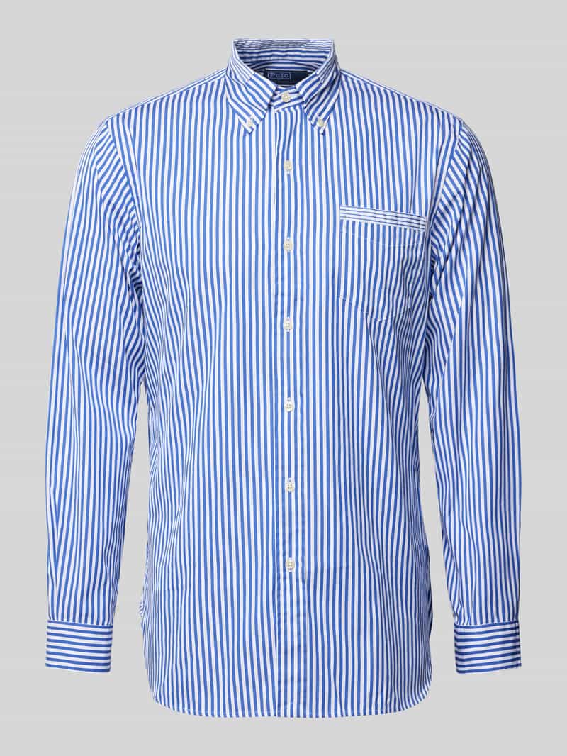 Koszula casualowa o kroju classic fit z kołnierzykiem typu button down