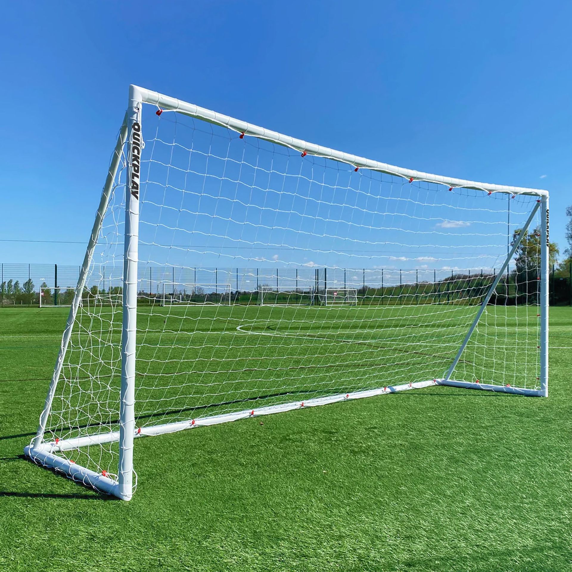 Bramka do piłki nożnej QuickPlay Q-Fold 500 x 200 cm white WYSYŁKA W 24H 30 DNI NA ZWROT