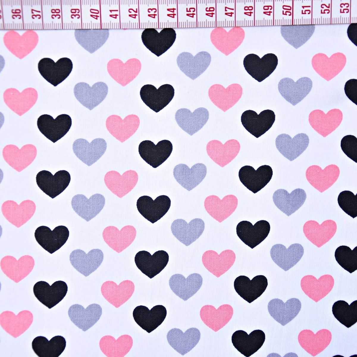 Tkanina bawełniana serduszka 12mm szaro różowo czarne na białym tle