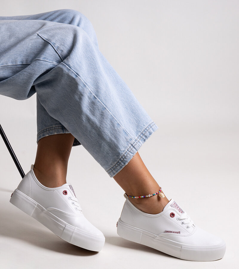 Białe damskie trampki na grubej podeszwie CROSS JEANS-38