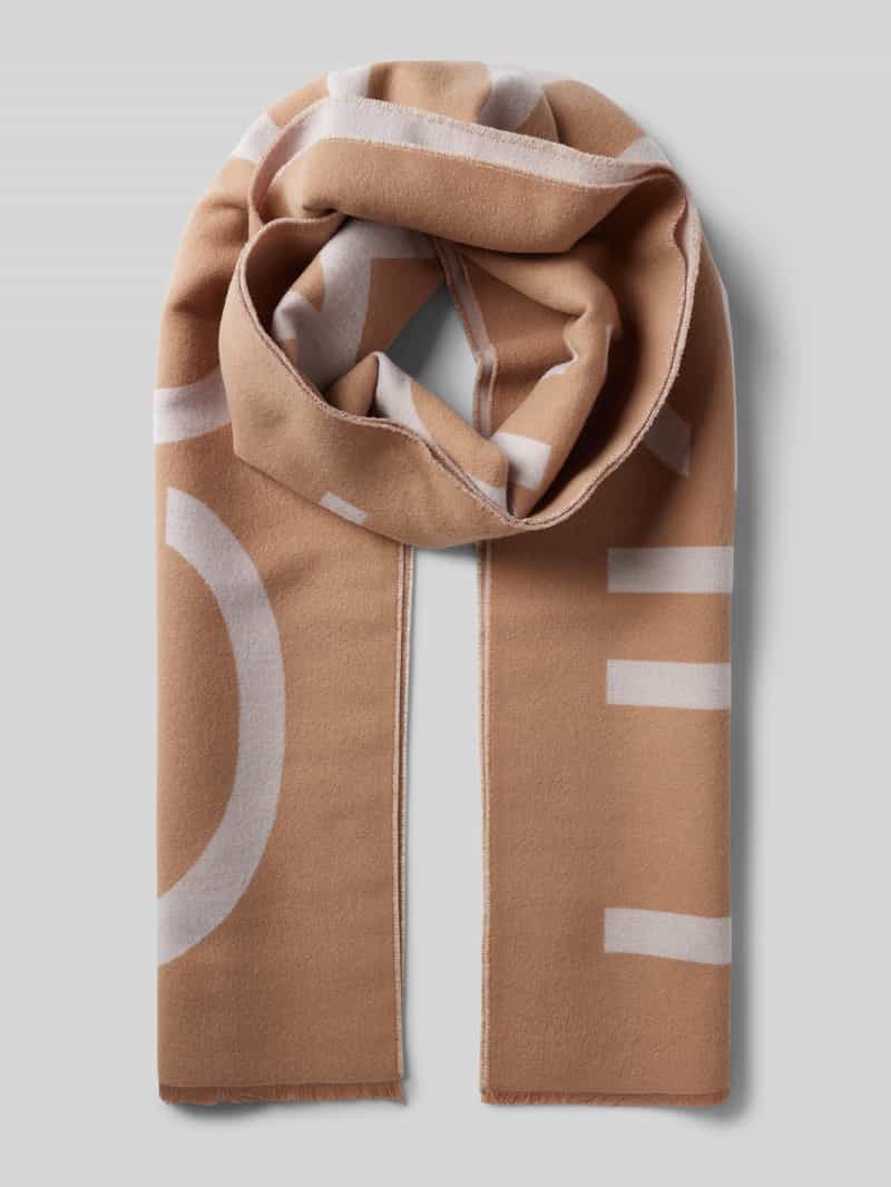 Szal z frędzlami model ‘FRINGES’