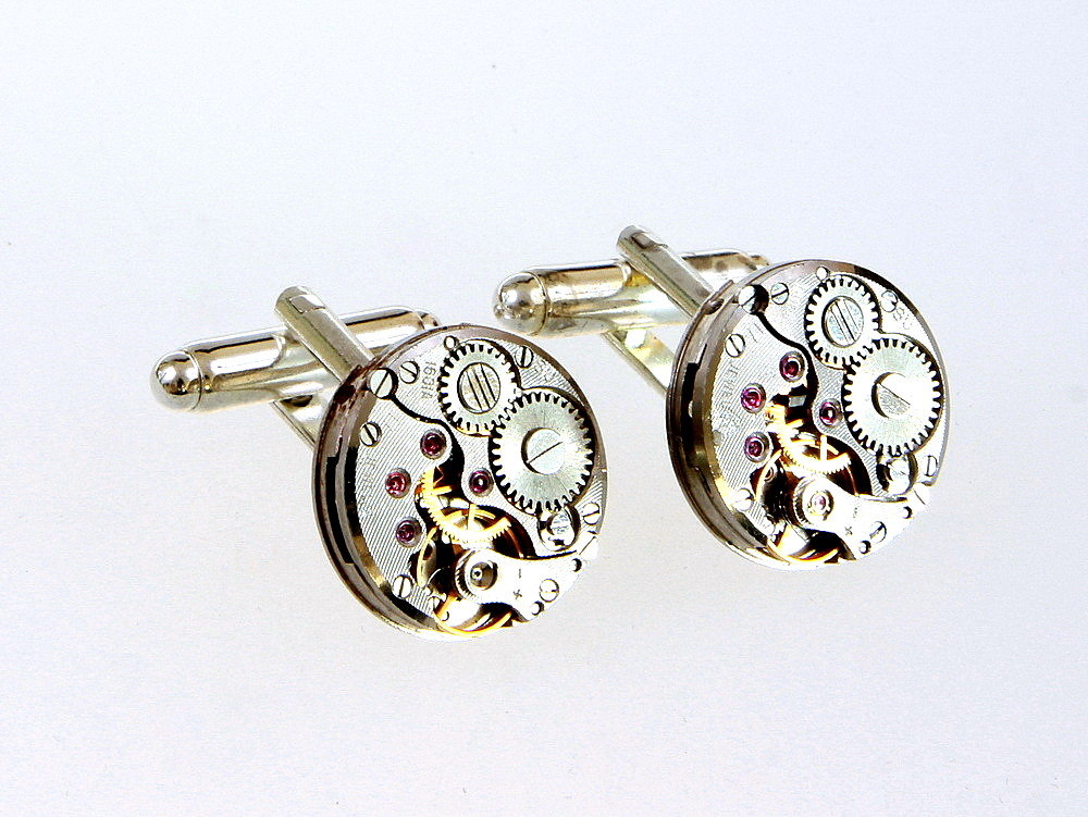 Drobiny Czasu, Spinki do mankietów, Round iii red diamond