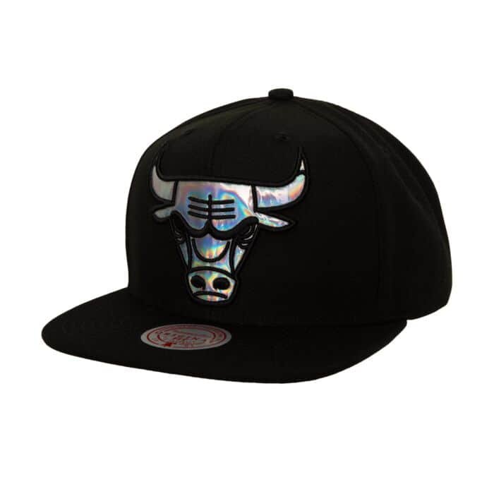 Czapka z daszkiem Mitchell & Ness NBA Iridescent Xl Logo Chicago Bulls
