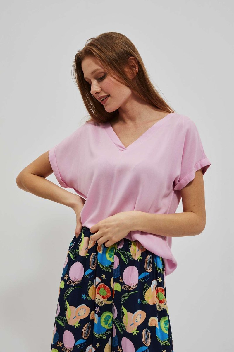 Wiskozowa koszula z dekoltem w serek-44