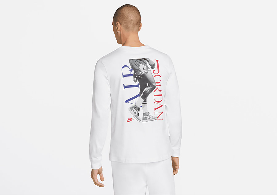 Nike Air Jordan Sport Dna Graphic Long Sleeve Crew White