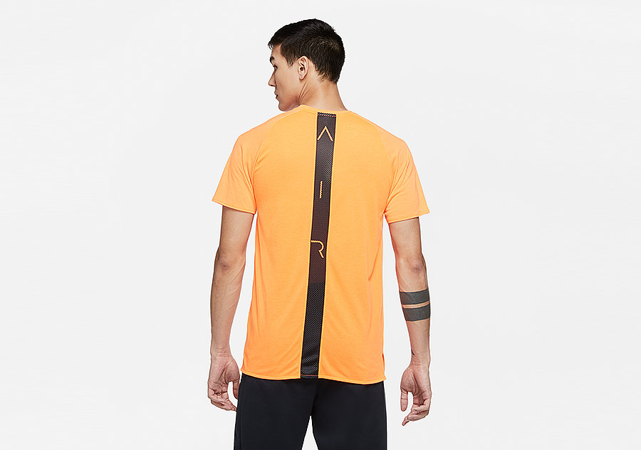 Nike Air Jordan Training Top Total Orange