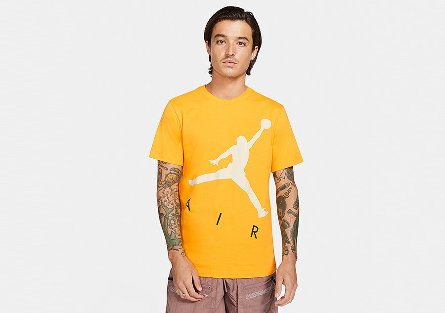 Nike Air Jordan Jumpman Air Hbr Crew Tee University Gold
