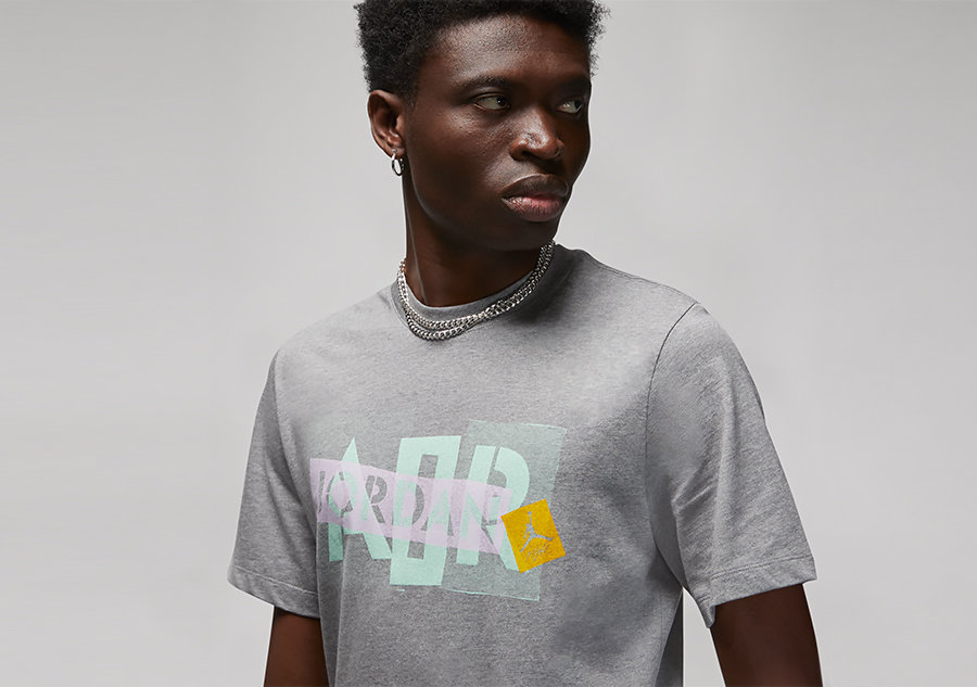 Nike Air Jordan Brand Graphic Crew 3 Tee Carbon Heather