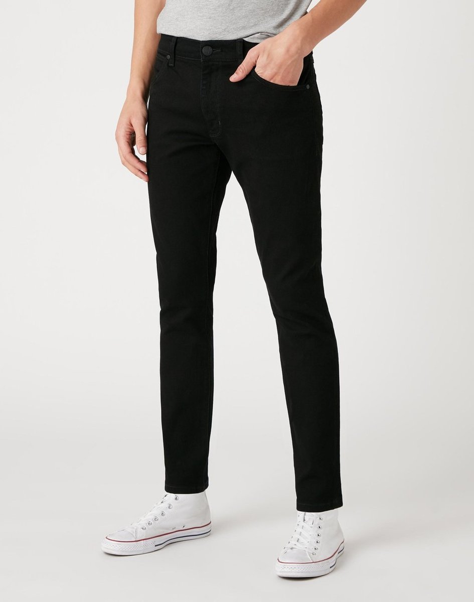Męskie Spodnie Jeansowe Wrangler Larston Black Valley W18Shp19A-W30 L32