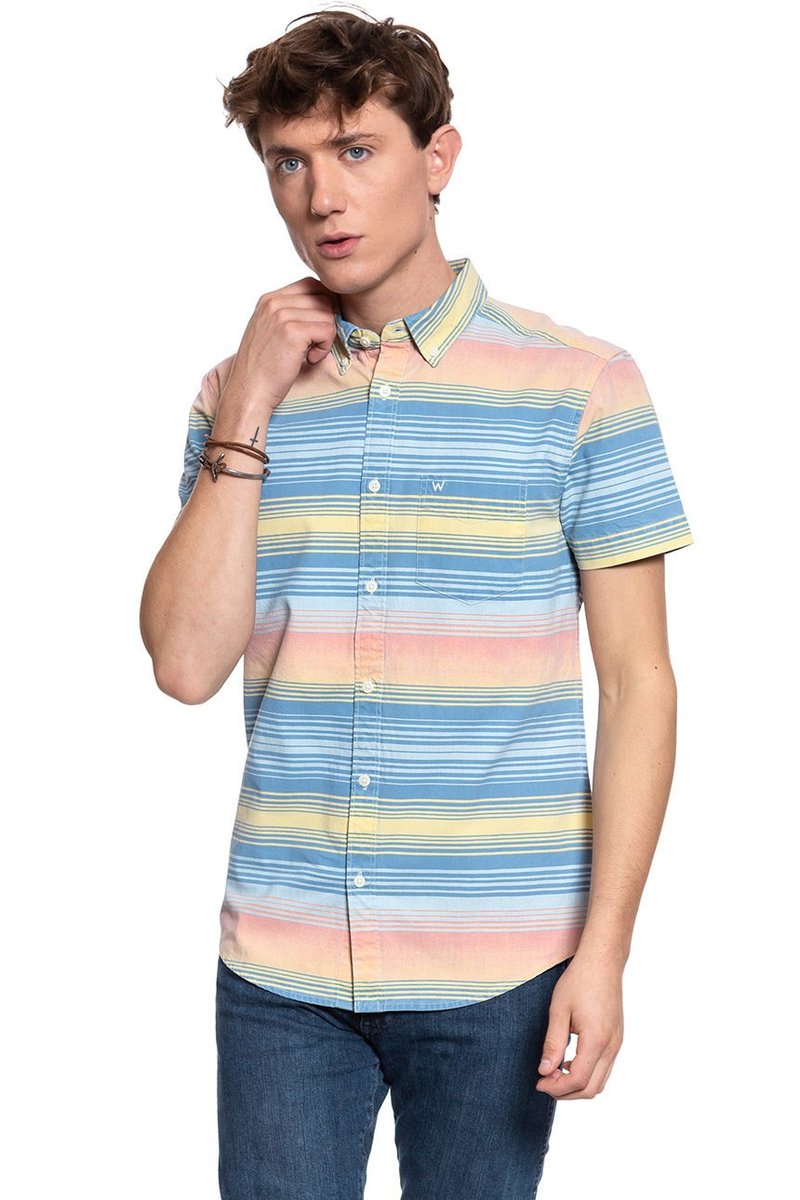 Koszula Męska Krótki Rękaw Wrangler Ss 1 Pkt Button Down Light Indigo W5J21Gx4E-S