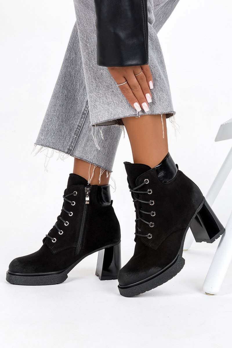 Czarne botki skórzane damskie na klocku sznurowane PRODUKT POLSKI Casu 60441-37