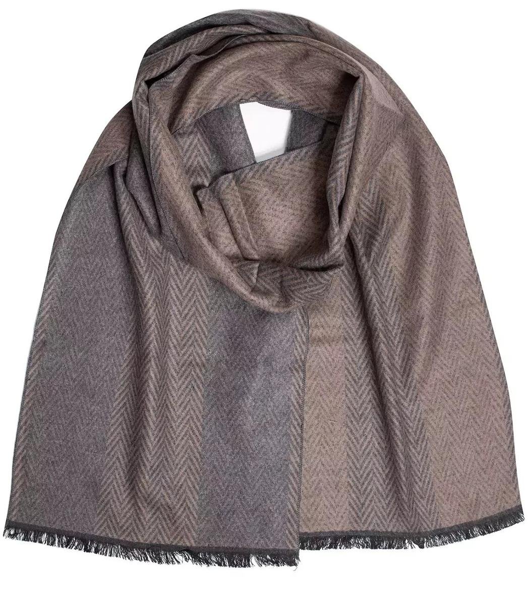 Szal męski szalik z frędzelkami we wzory