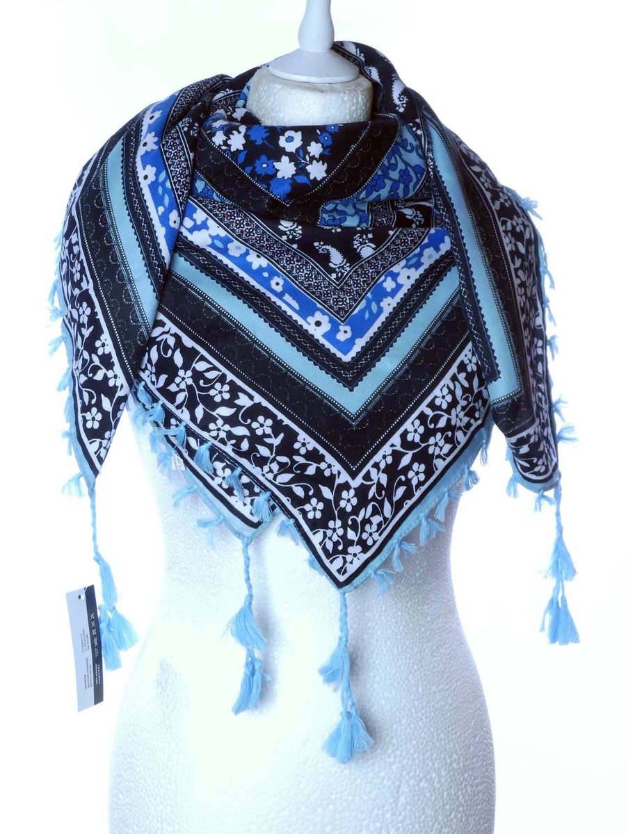 DAMSKA WZORZYSTA CHUSTA APASZKA ETNO Z FRĘDZLAMI