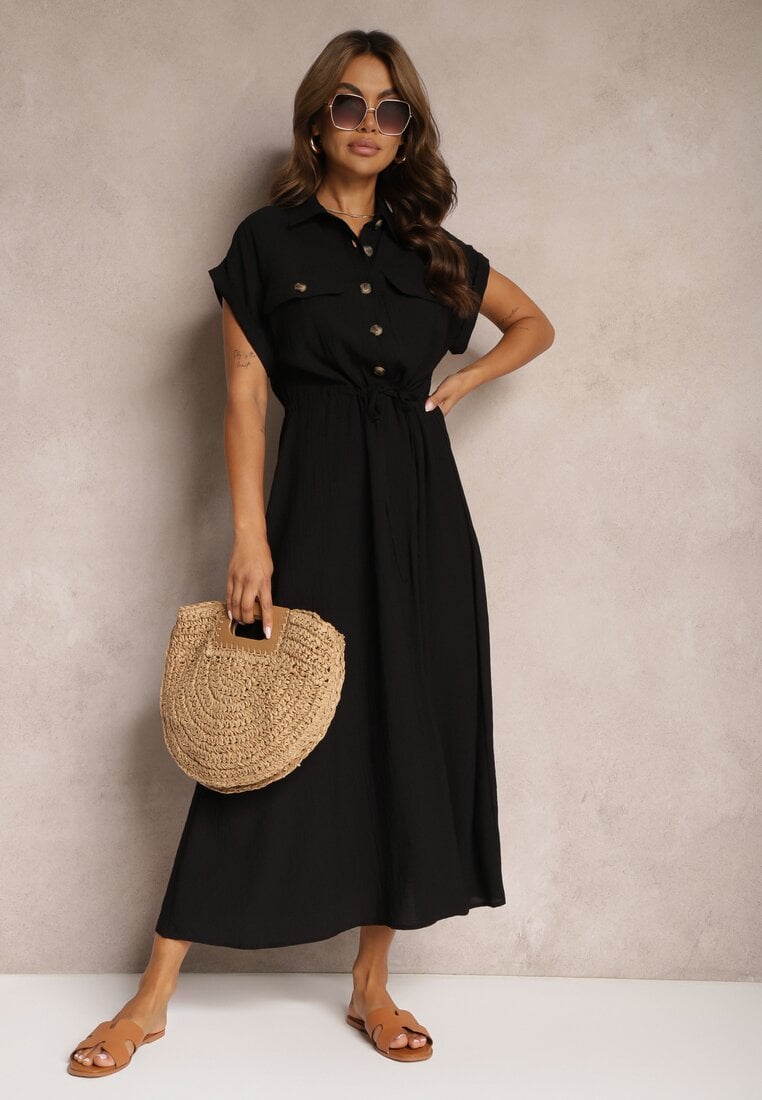 Czarna Sukienka z Wiskozy o Rozkloszowanym Kroju z Gumką w Pasie i Napami Memvia