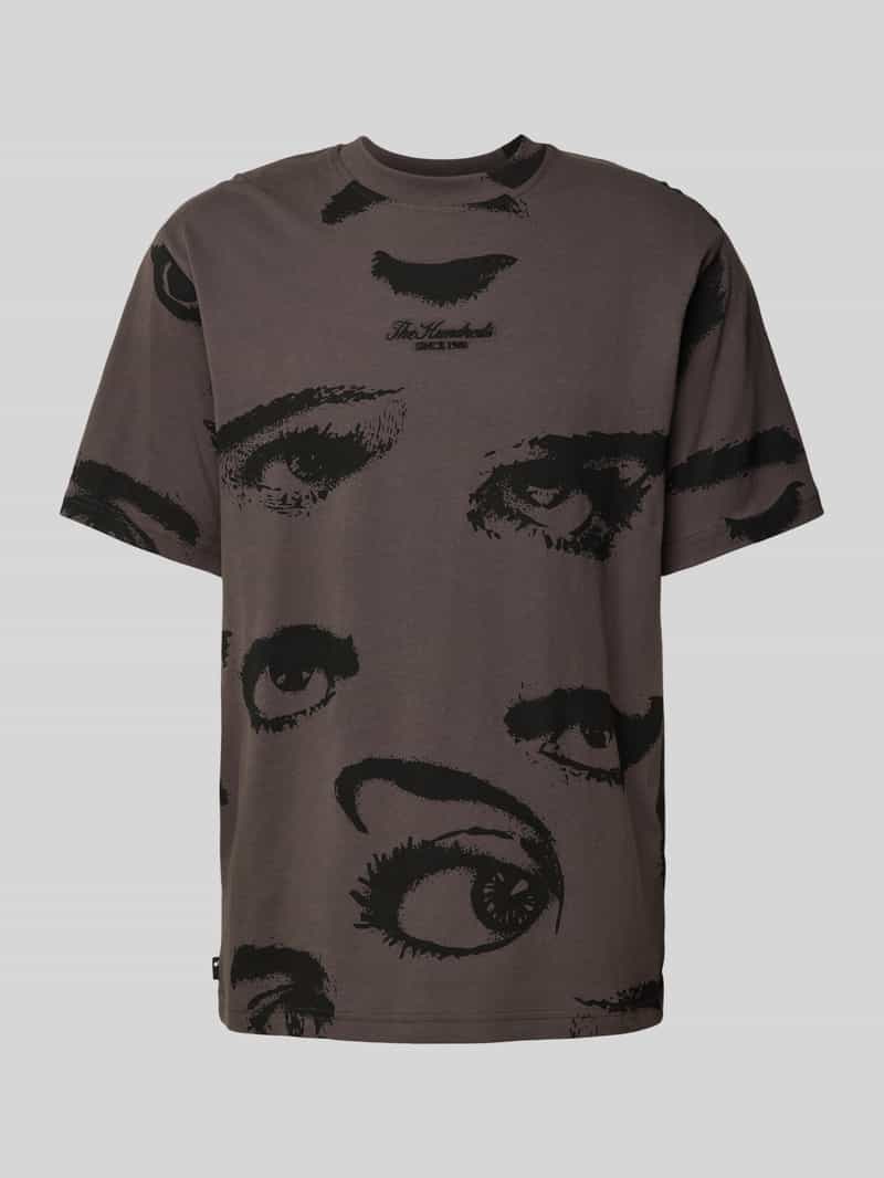 T-shirt z wyhaftowanym logo model ‘SURVEILLANCE’