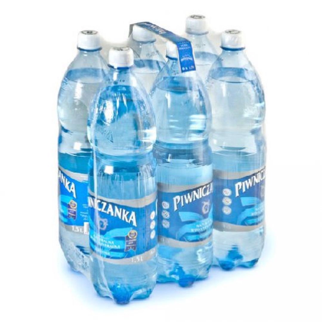 Piwniczanka Naturalna woda mineralna wysokonasycona CO2 1,5 l x 6 sztuk