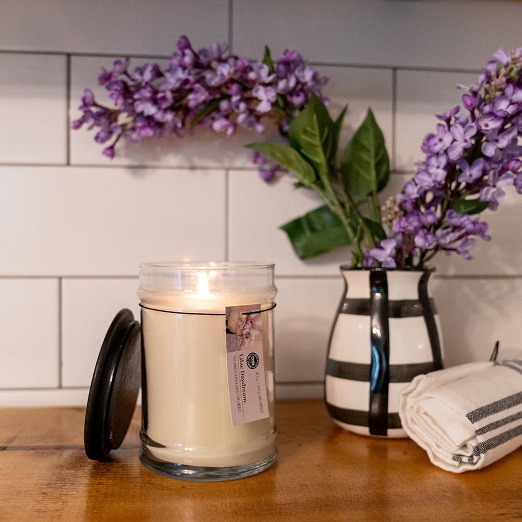 Świeca zapachowa Lilac Daydrea