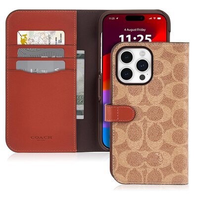 Etui COACH Folio Signature C Case do Apple iPhone 15 Pro Max Brązowy