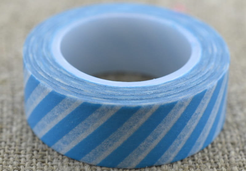 [606018] Taśma washi tape niebiesko- biała 10m