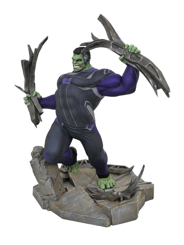 Figurka Avengers: Endgame Marvel Gallery - Tracksuit Hulk