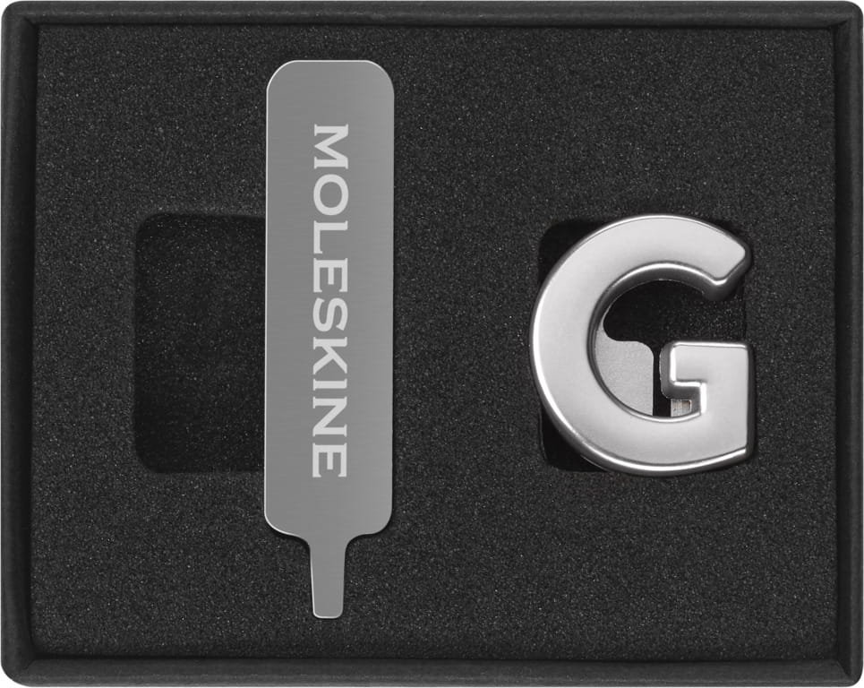 Przypinka Moleskine G
