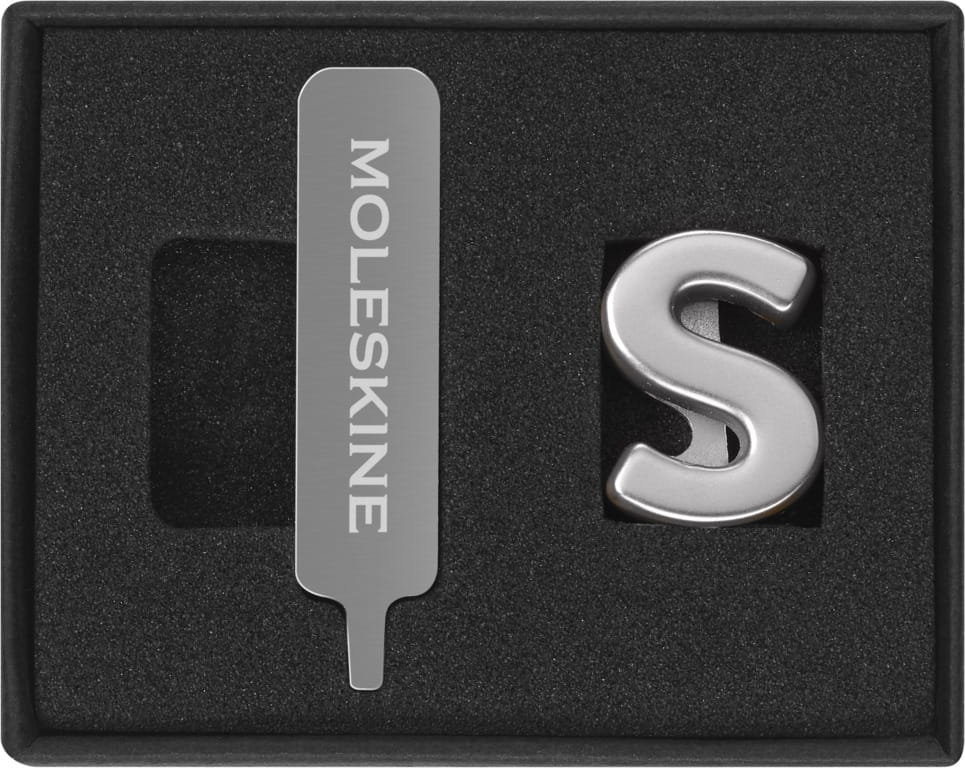 Przypinka Moleskine S